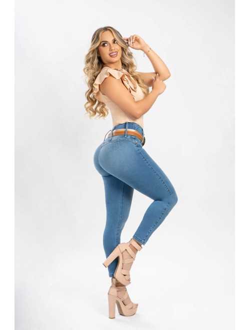 Colombian Butt Lifter Jean Includes Belt | Merida