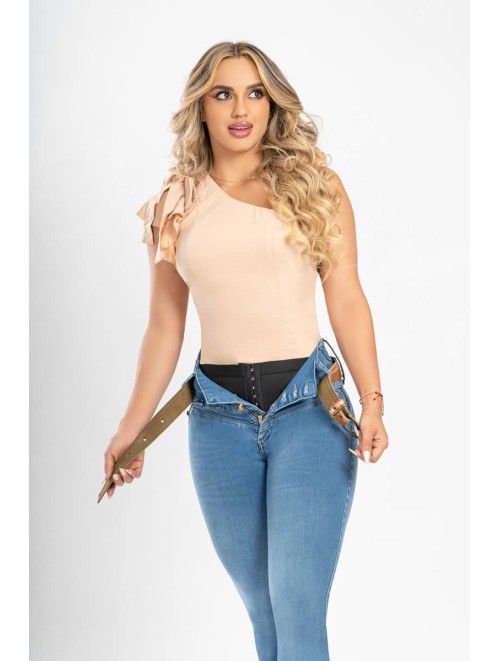 Colombian Butt Lifter Jean Includes Belt | Merida