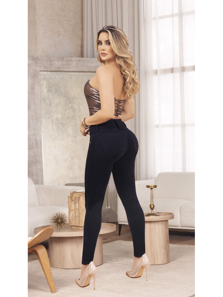 Eye-catching Colombian Jeans for Women | OFR - VeneciaN Eye-catching Colombian Jeans for Women | OFR - VeneciaN